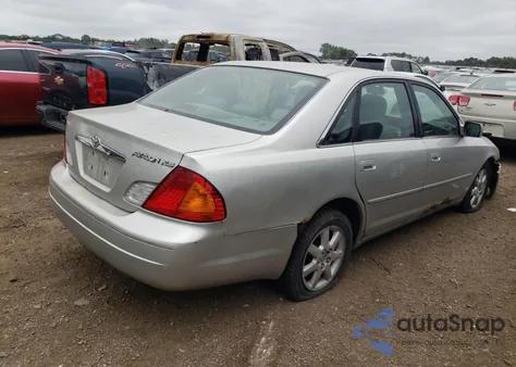 2000 Toyota Avalon Xl из США, поврежденный, VIN 4T1BF28B6YU084513